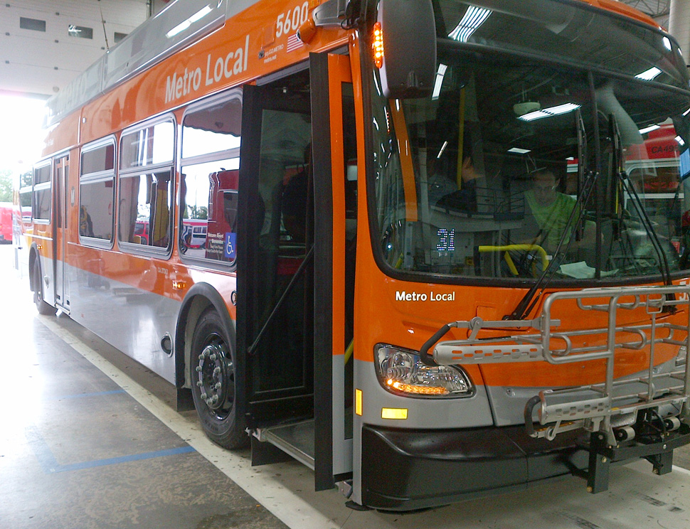 Metrobus_company